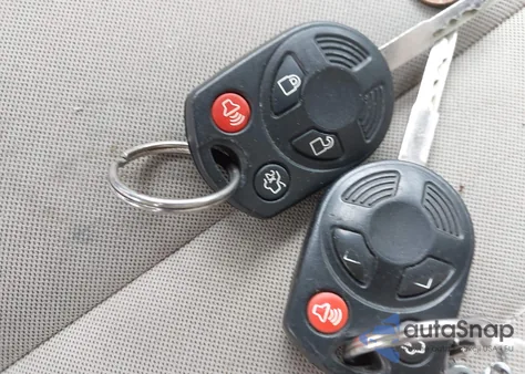 2013 Ford Escape Se from USA, damaged, VIN 1FMCU9GXXDUD47516